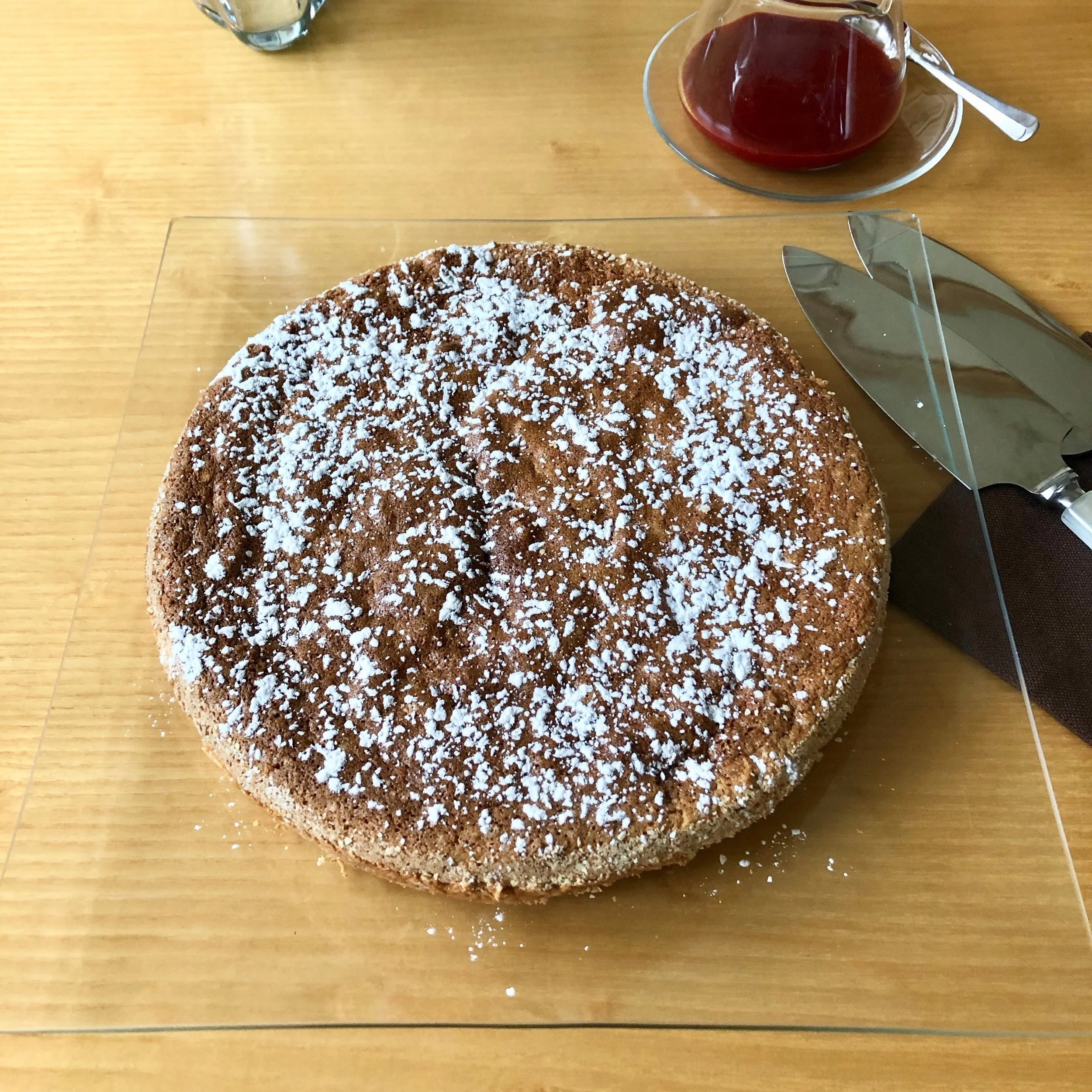 Flourless+Hazlenut+Cake.jpg