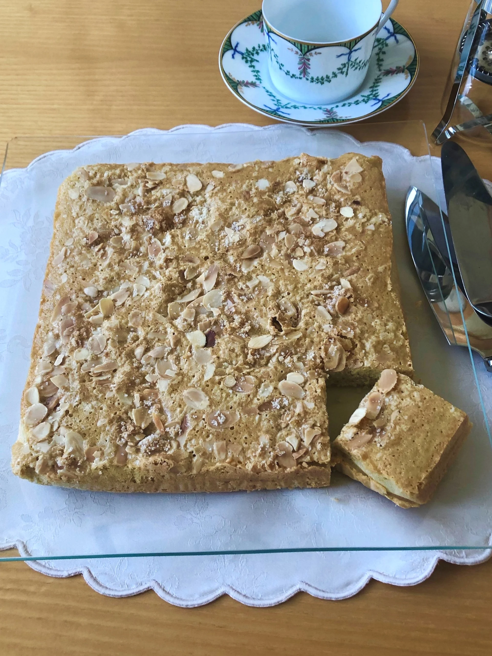 Almond+Cake.jpg