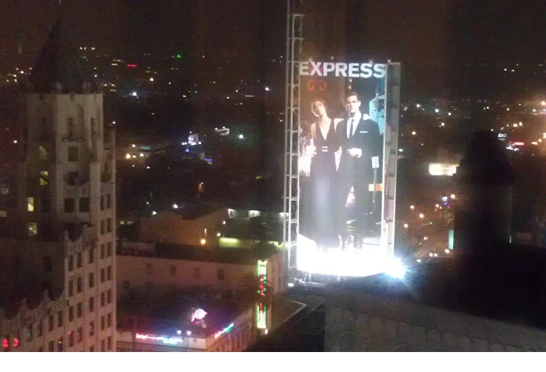 EXPRESS Holiday 2010 Billboard Los Angeles