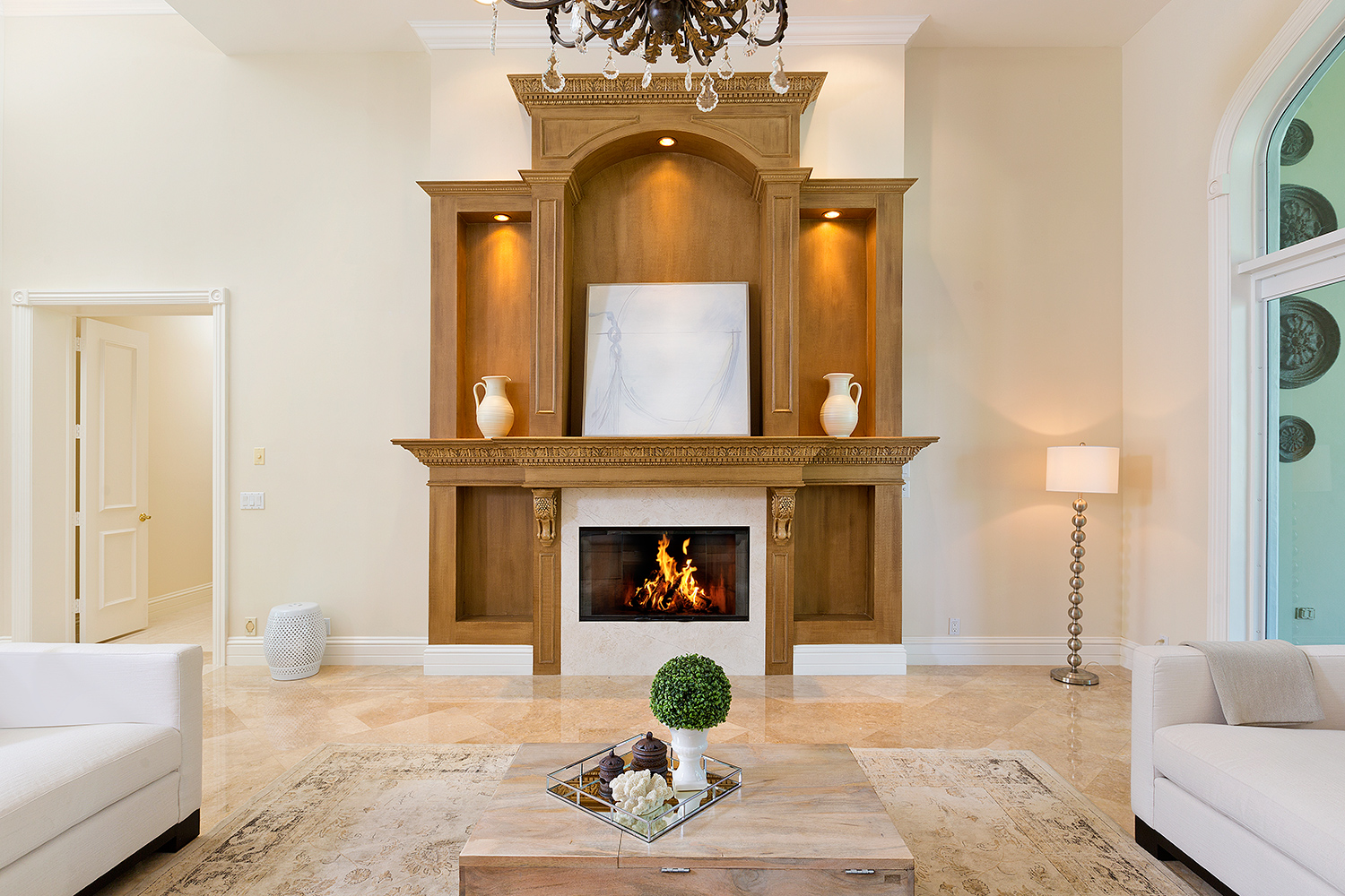 13a_Fireplace1.jpg