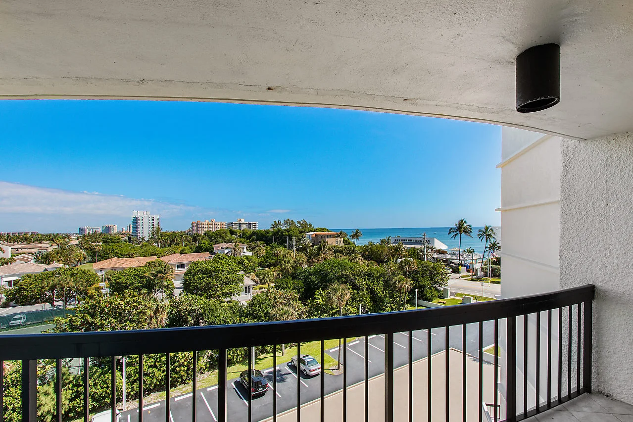 005-4545NOceanBlvd-BocaRaton-FL-small.jpg