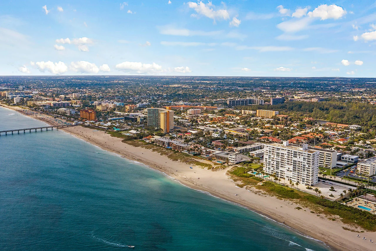 018-3000SOceanBlvd-BocaRaton-FL-small.jpg