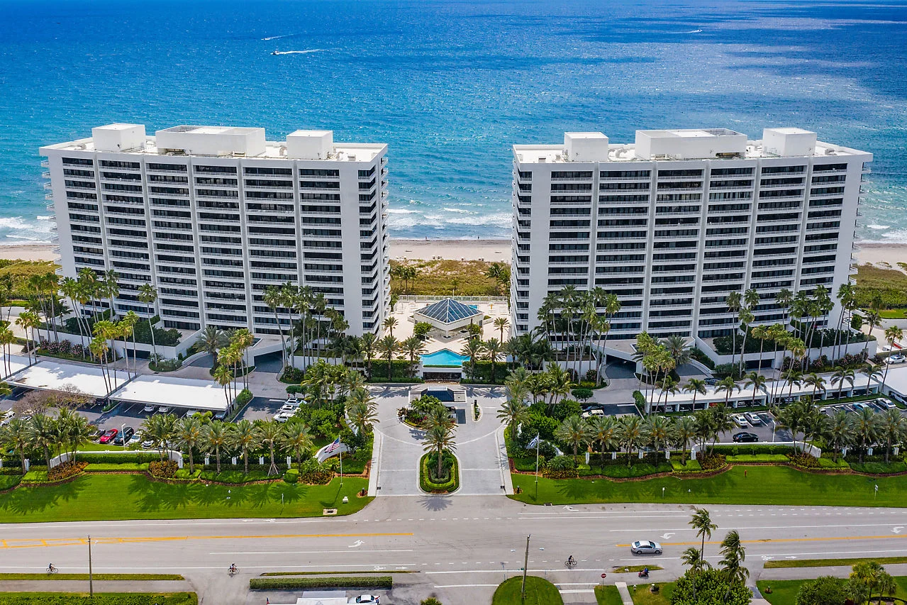 Oceanfront Condominiums — Boca Raton Luxury Real Estate