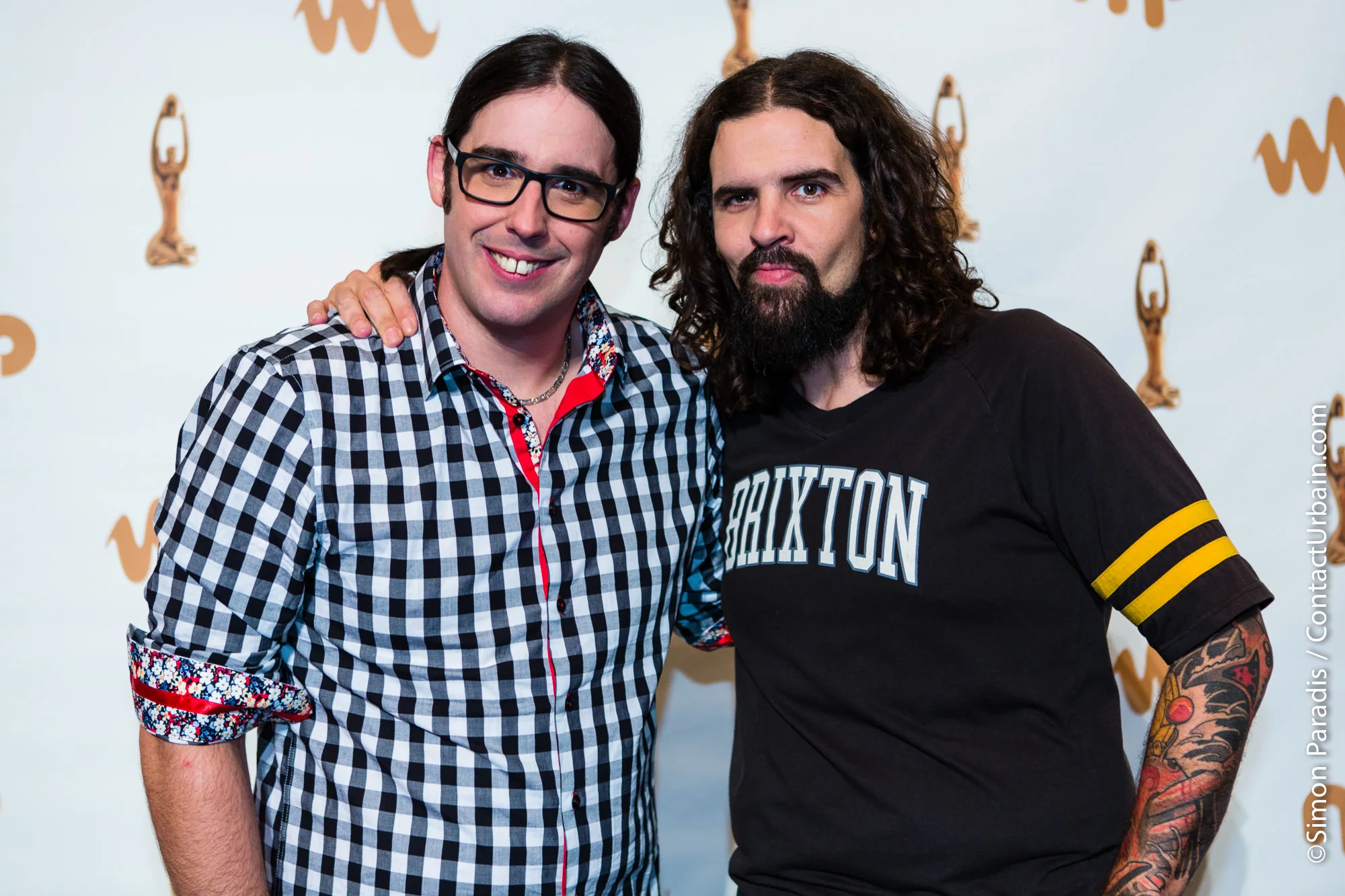 Les Denis Drolets, animateurs du Gala, à la Salle de Presse de l'Autre Gala de l'ADISQ à la Place des Arts de Montréal, 2014