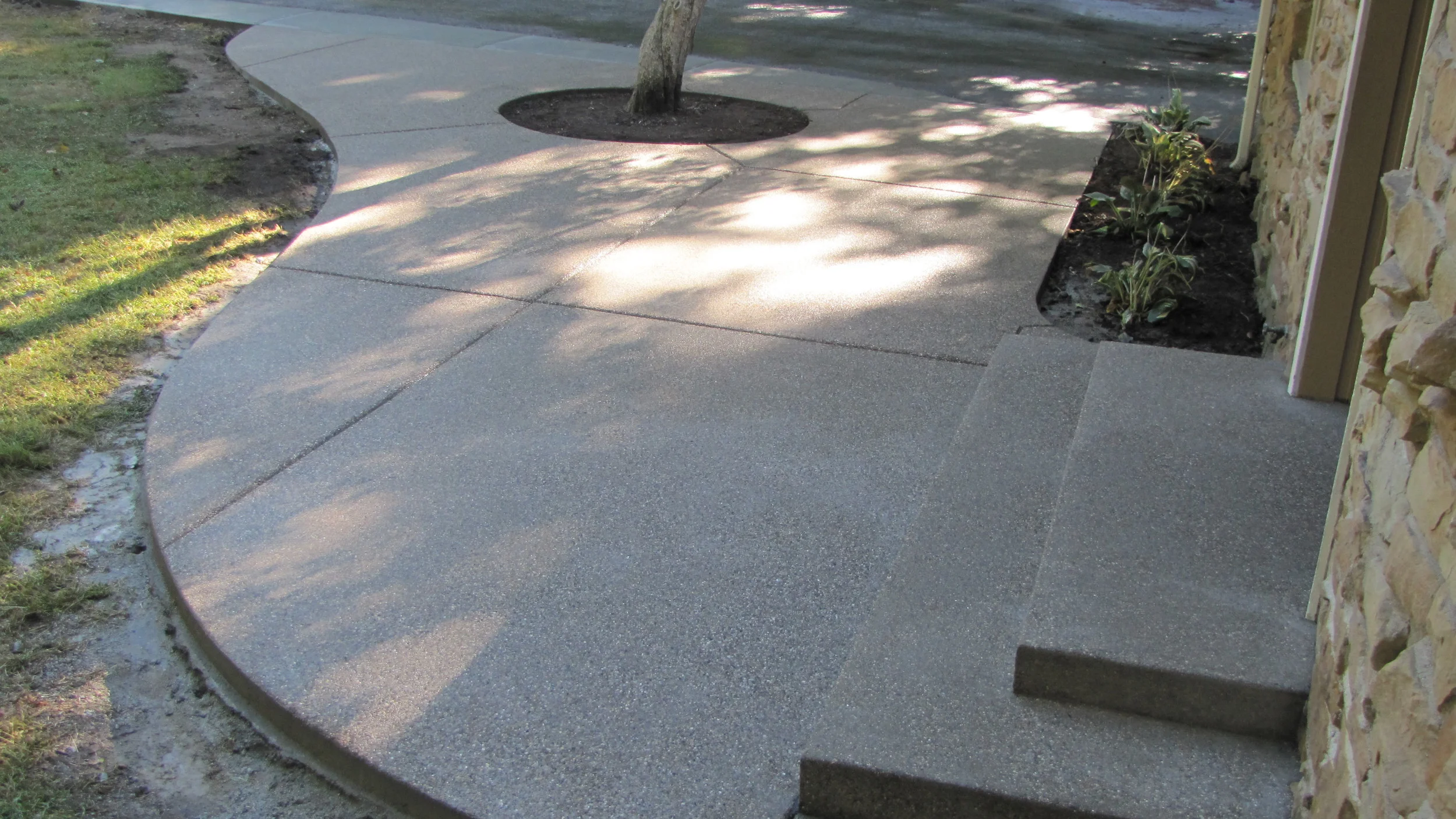 Exposed Aggregates — Mattingly Concrete Inc.
