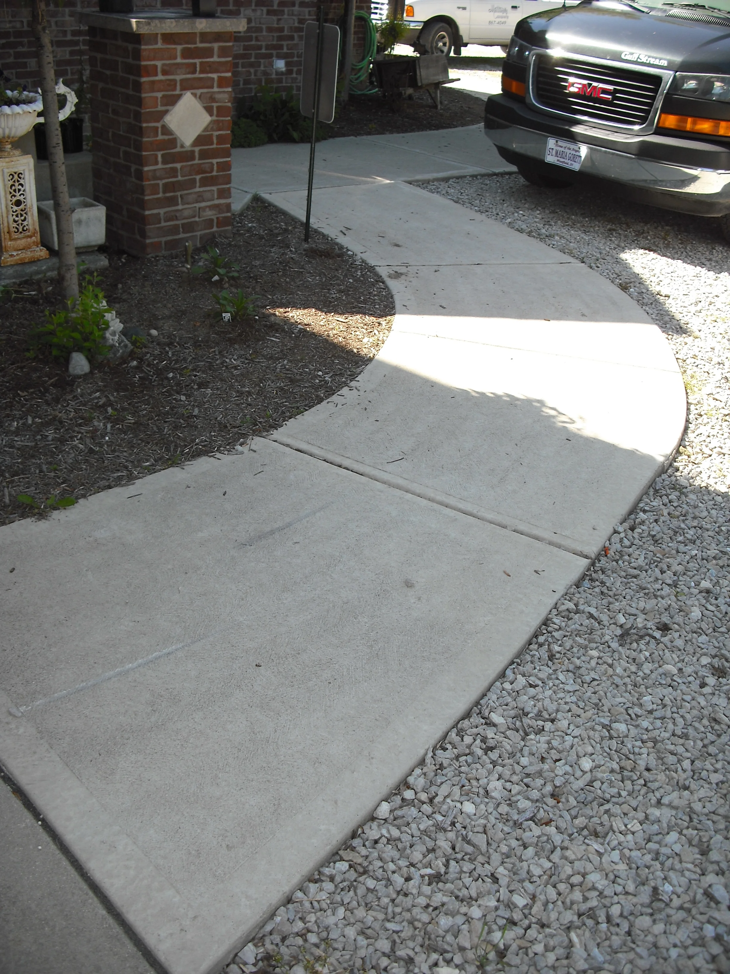 Sidewalks — Mattingly Concrete Inc.