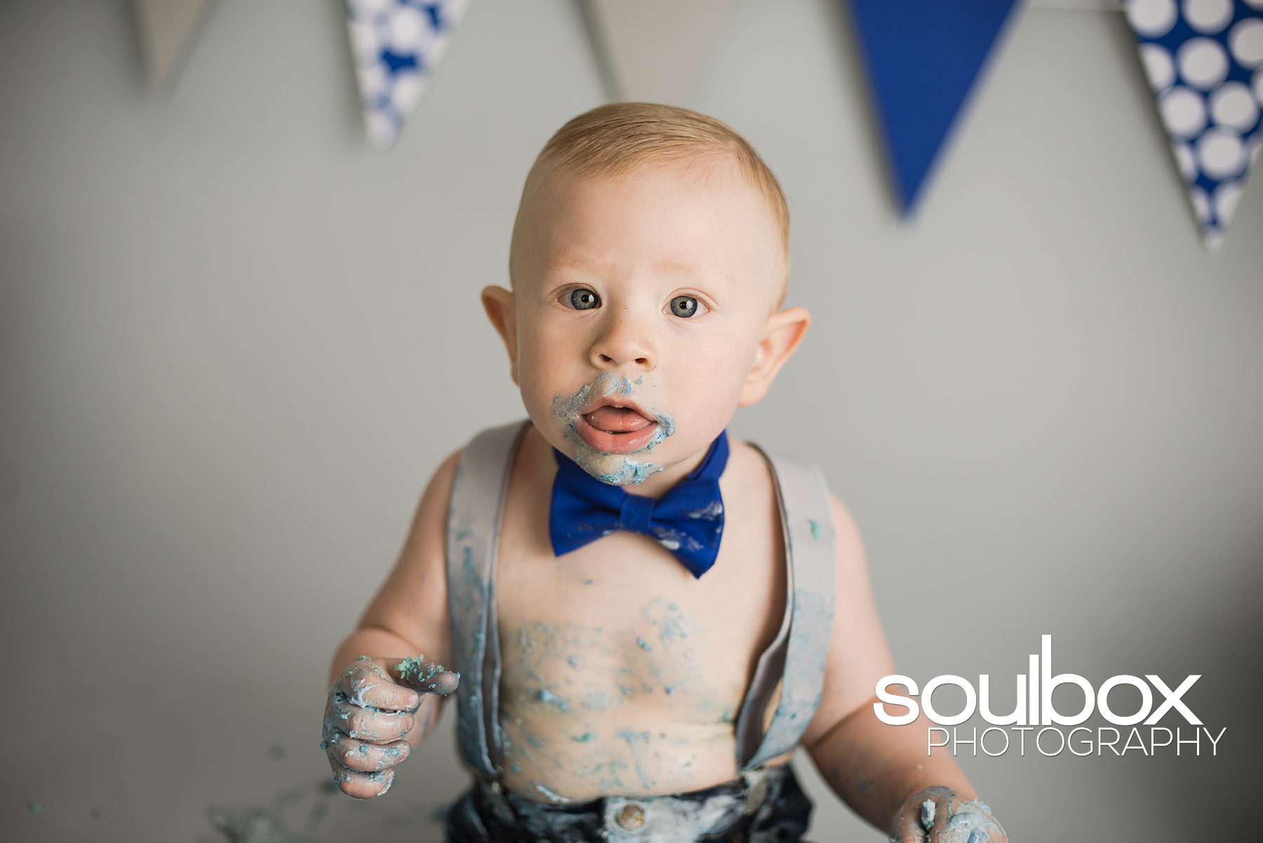 Soulbox Photography Children's Photography Cake Smash