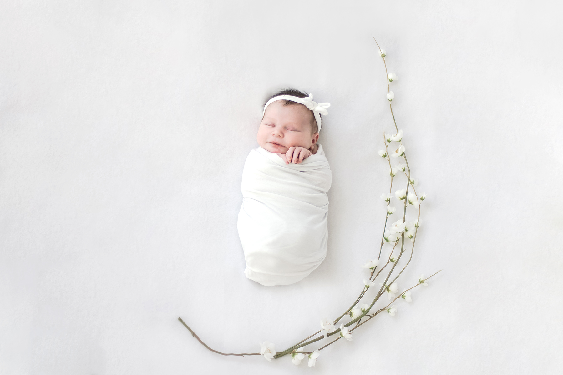 NewbornPhotographyRedDeer-MainPage.jpg