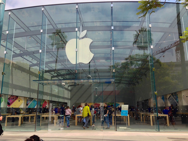 9. SANTA MONICA: Apple Store - 1415 3rd St. Promenade, Santa Monica, CA 90401 - $100 million