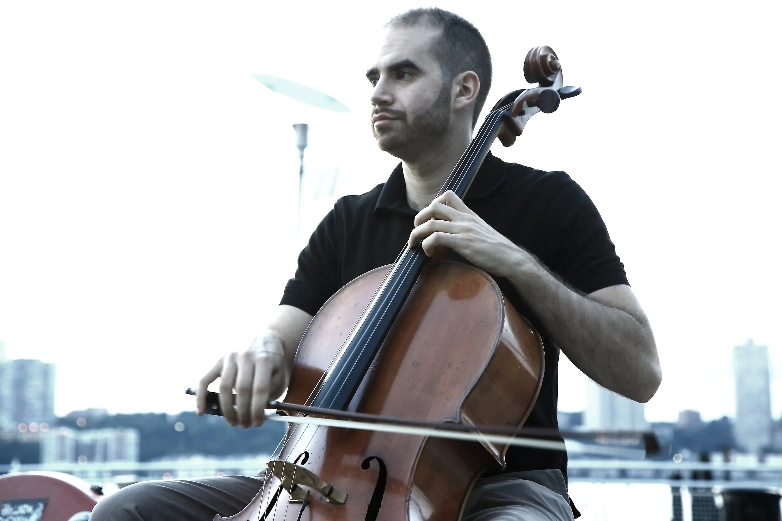 bw_cello_off_in_the_distance.JPG