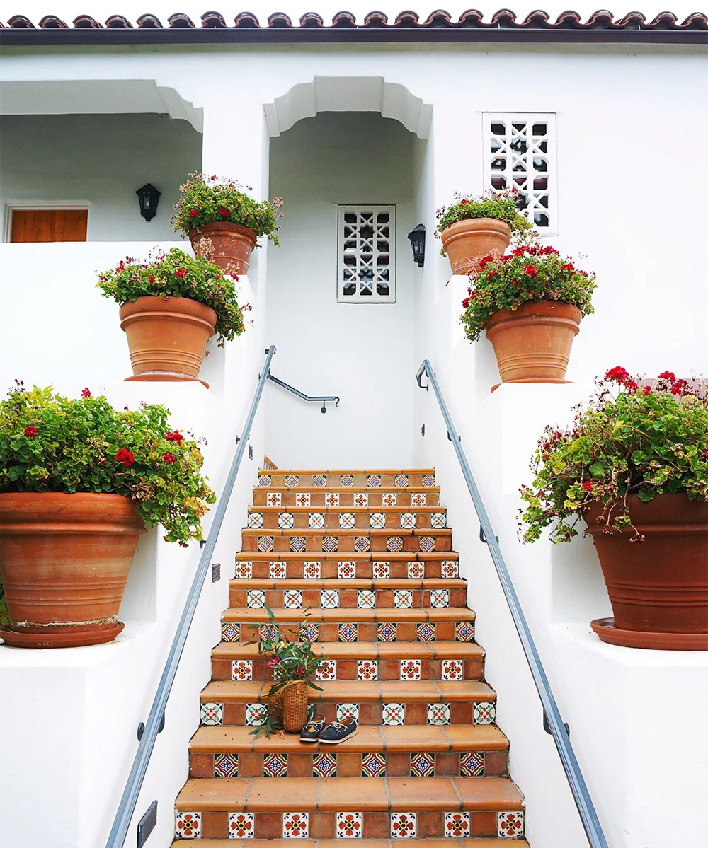 To the guest room...