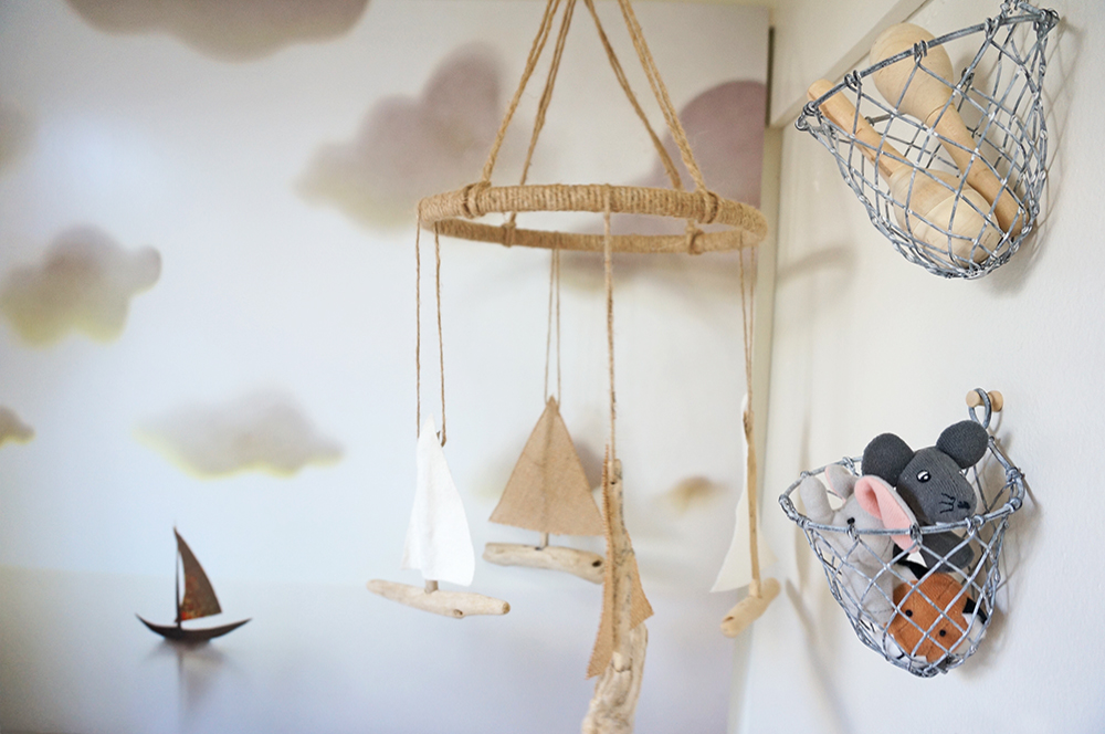 (Also pictured: Small driftwood, burlap and hemp baby mobile-- another ETSY find, via Wiggly William .