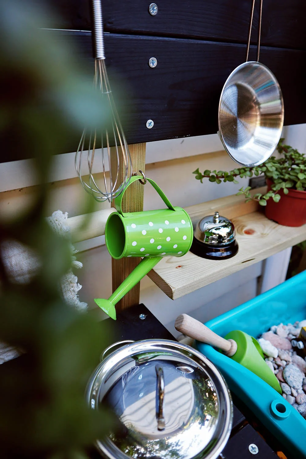 mudkitchen1.jpg