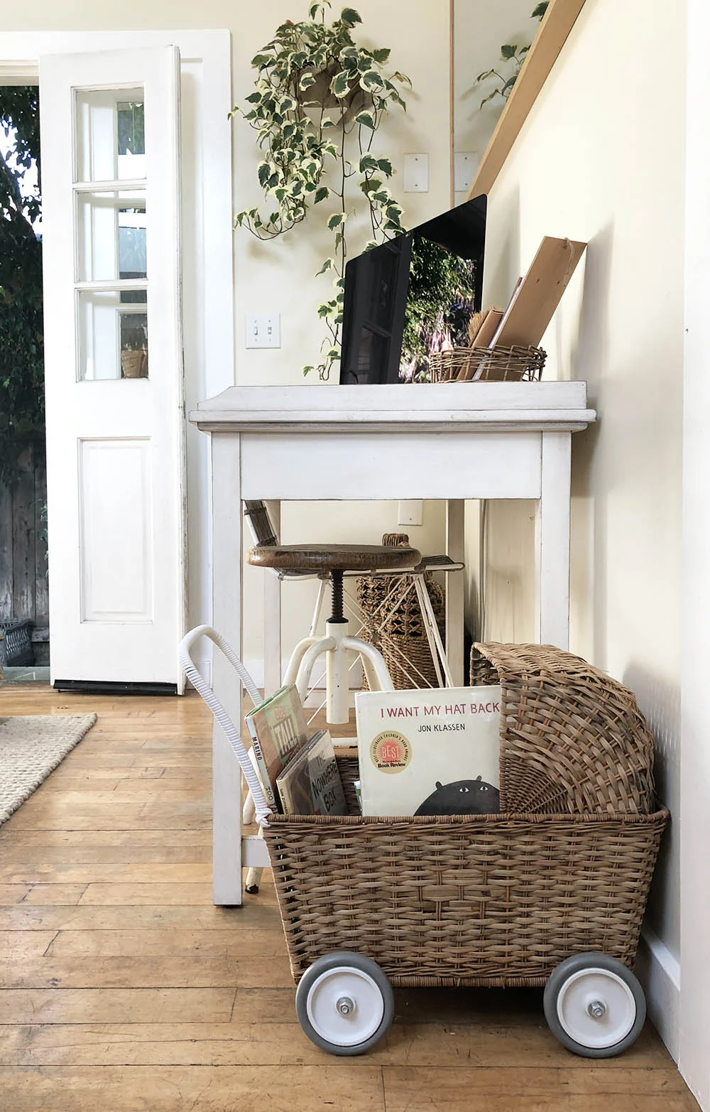 tinyhousebooks_5.jpg