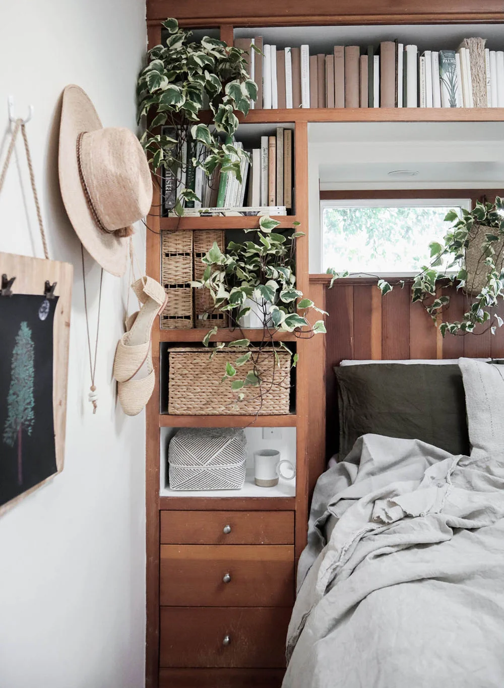 small_space_headboard.jpg