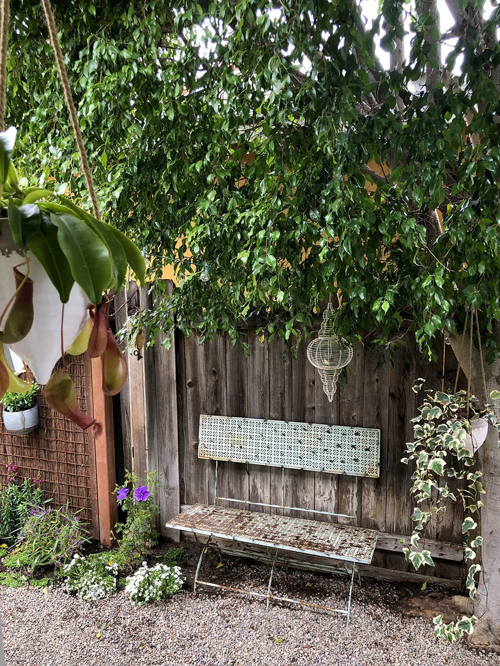 tinyhouse_garden_gravel.jpg