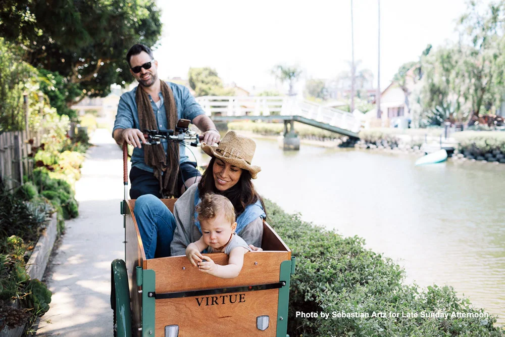 tinycanalcottage_bike_canals.jpg