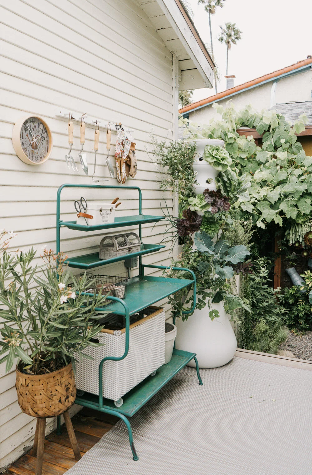 Decluttering & Remaining Clutter-Free for the Long Run (Updated)