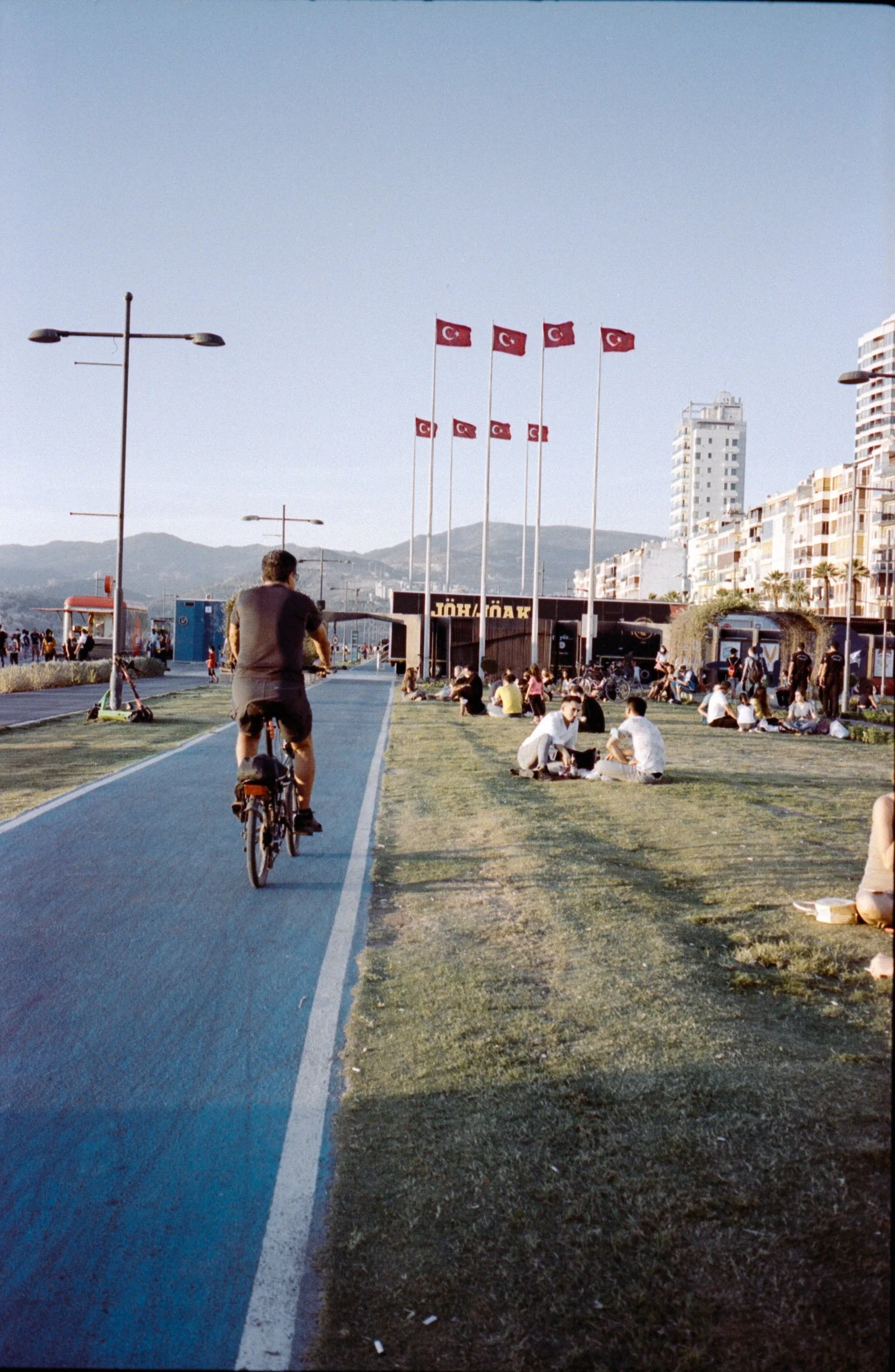 Izmir-1.jpg