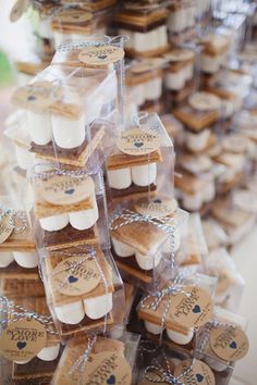 e55e1fc461e21385d839c8c7d0a99f3d--wedding-desserts-wedding-favours.jpg