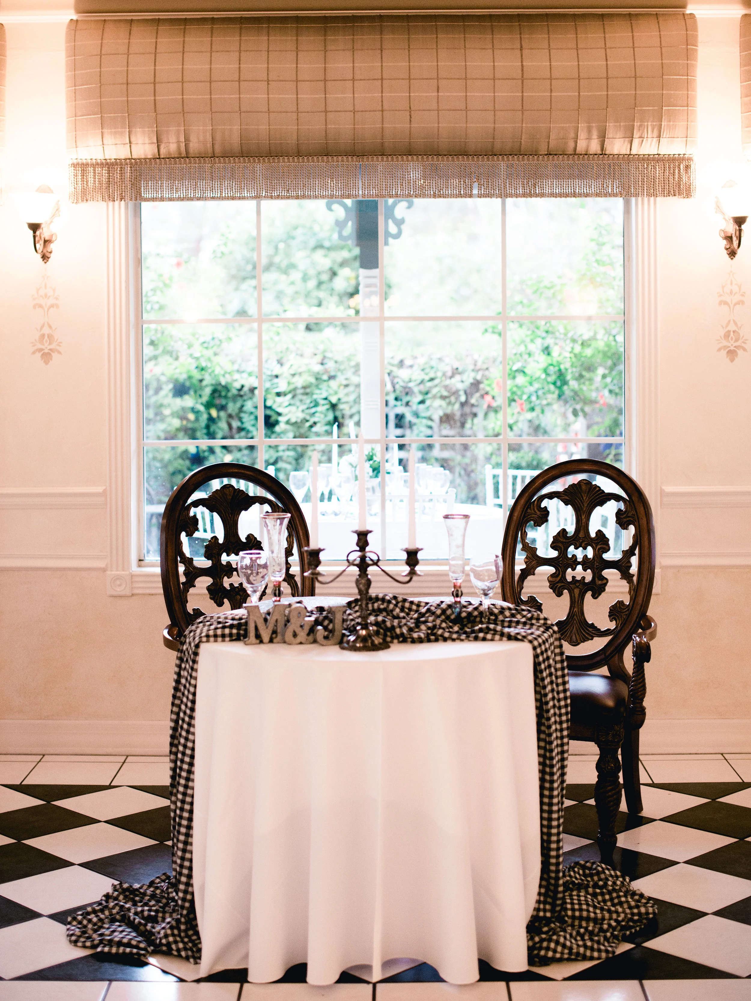 Peaches &amp; Twine Photography