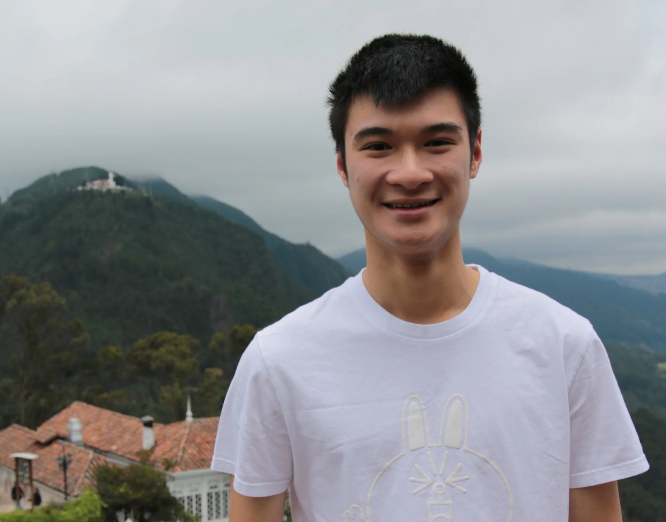 Jonathan Chu (Chu Chu Train '21) is a freshman living in Weld. He hopes to concentrate in physics, economics, or computer science, and enjoys playing Tetris and the Tchaikovsky Violin Concerto. His spirit animal is a rabbit, which means that he secretly hopes to join the best house: Leverett.