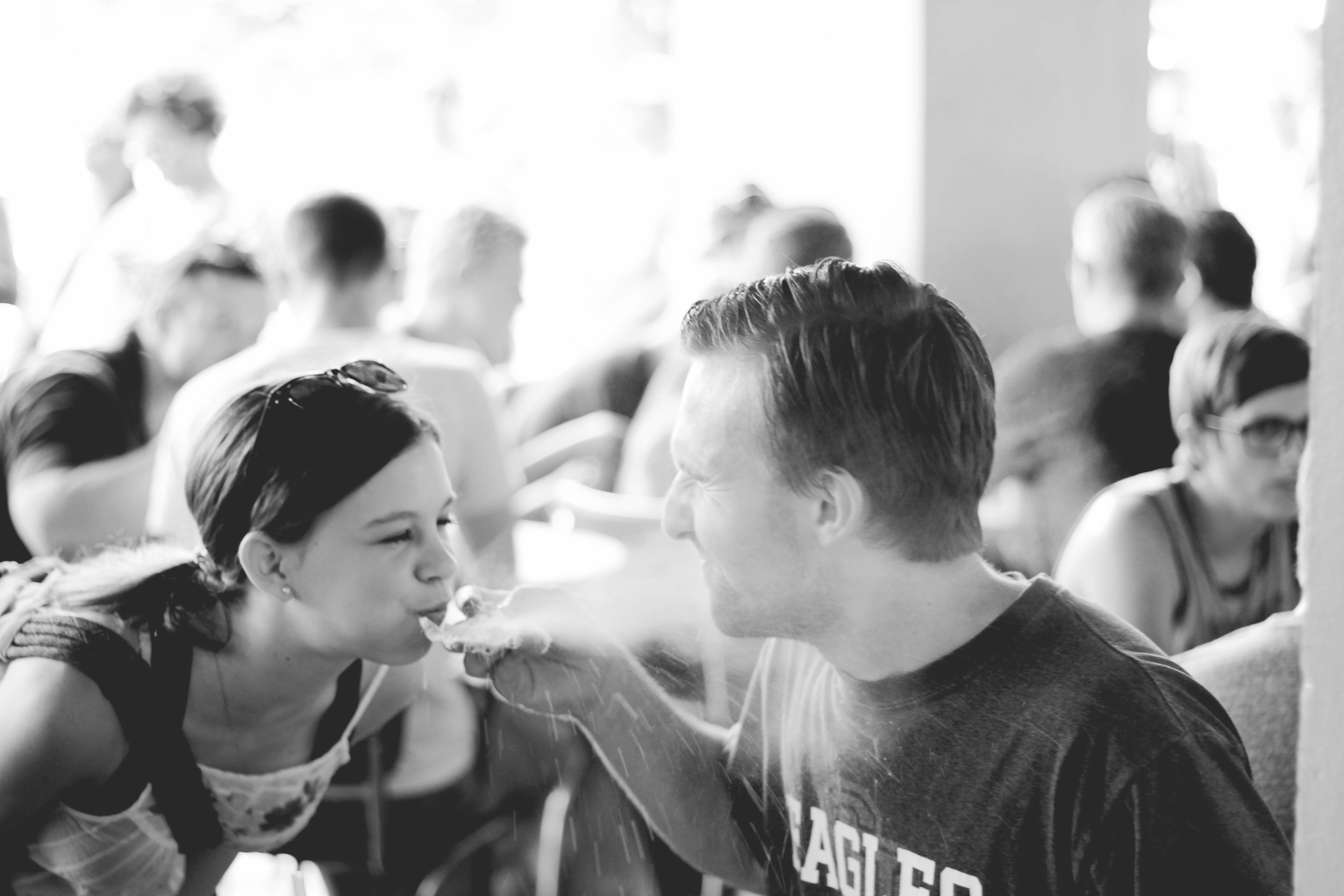 Olivia teaching Joe how to properly "eat" beignets 