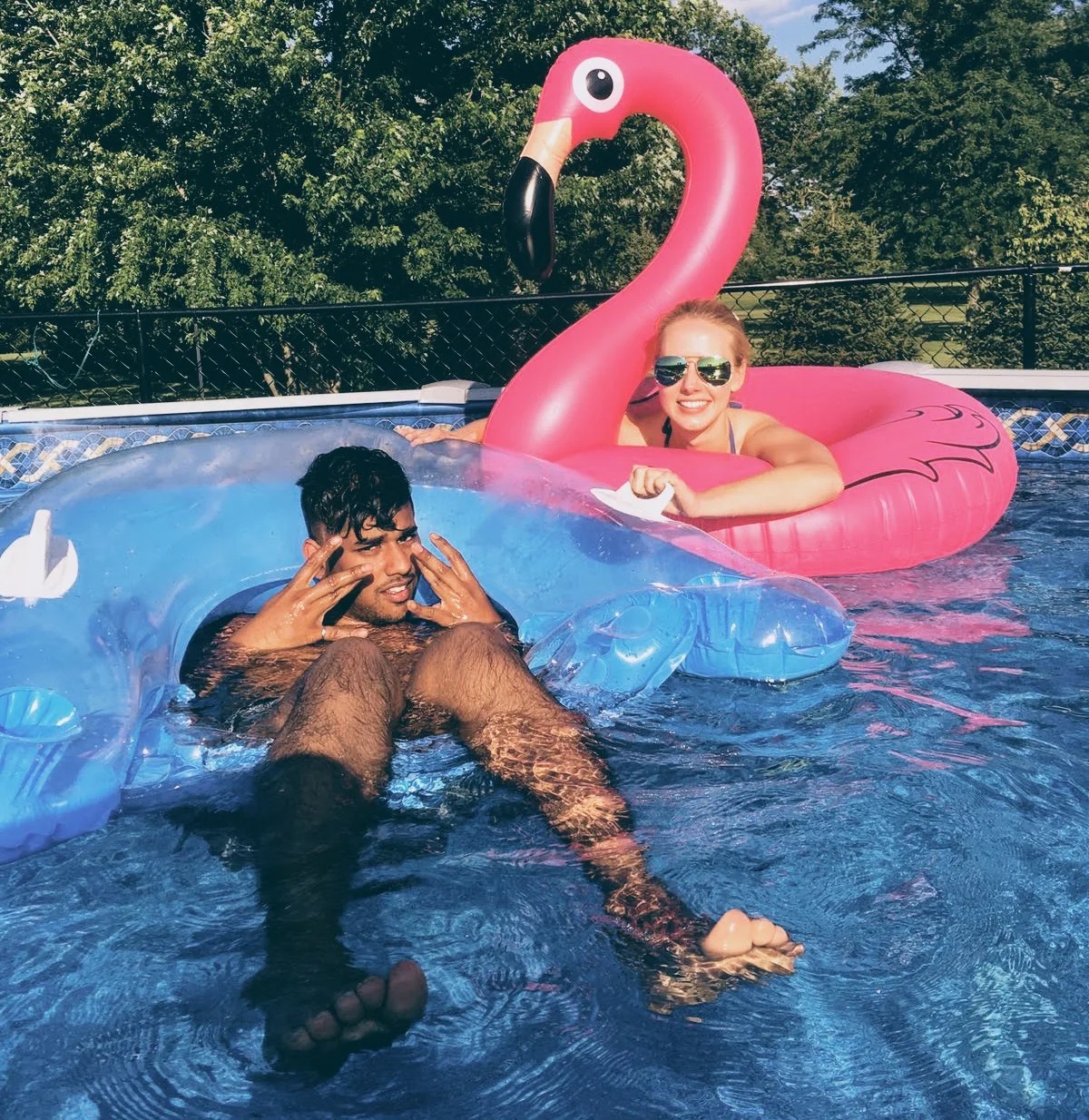 FLAMINGO.
