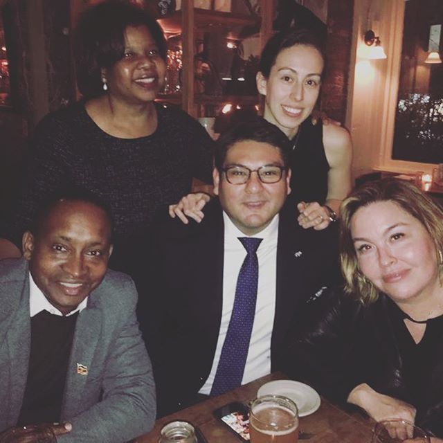 Great reunion of amazing “Single Stop USA Alumni “ in New York tonight! Thanks amazing friends for coming out to support @teachforuganda in a huge way! Our collective future is bright with amazing leaders like you! @masonelisabeth @ddelsignore