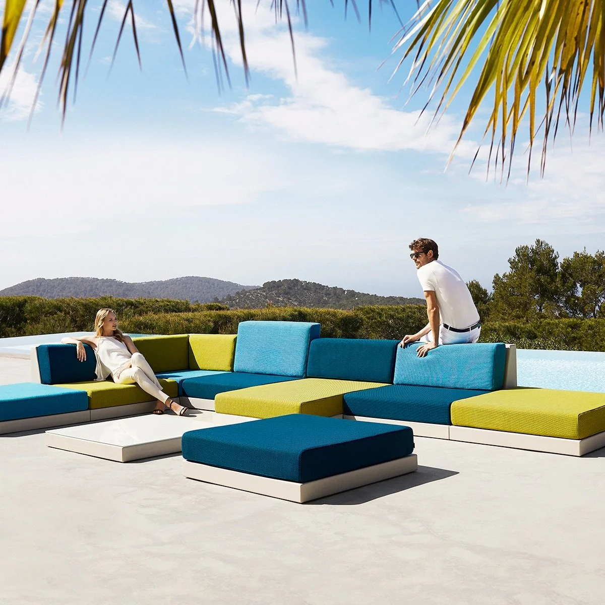 pixel-novelties-ramon-esteve-vondom-22.jpg