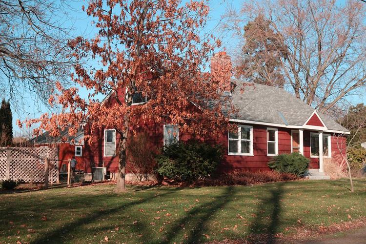 The Carl Street house where I lived from age three until leaving for college. Mom and Dad continued to live there until 2006.