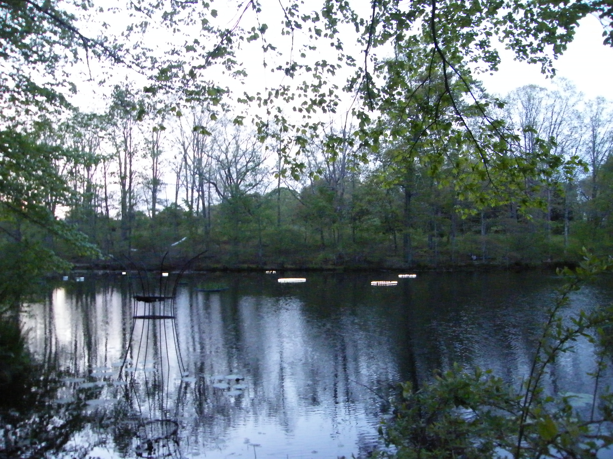Floating Light Sculptures07.jpg