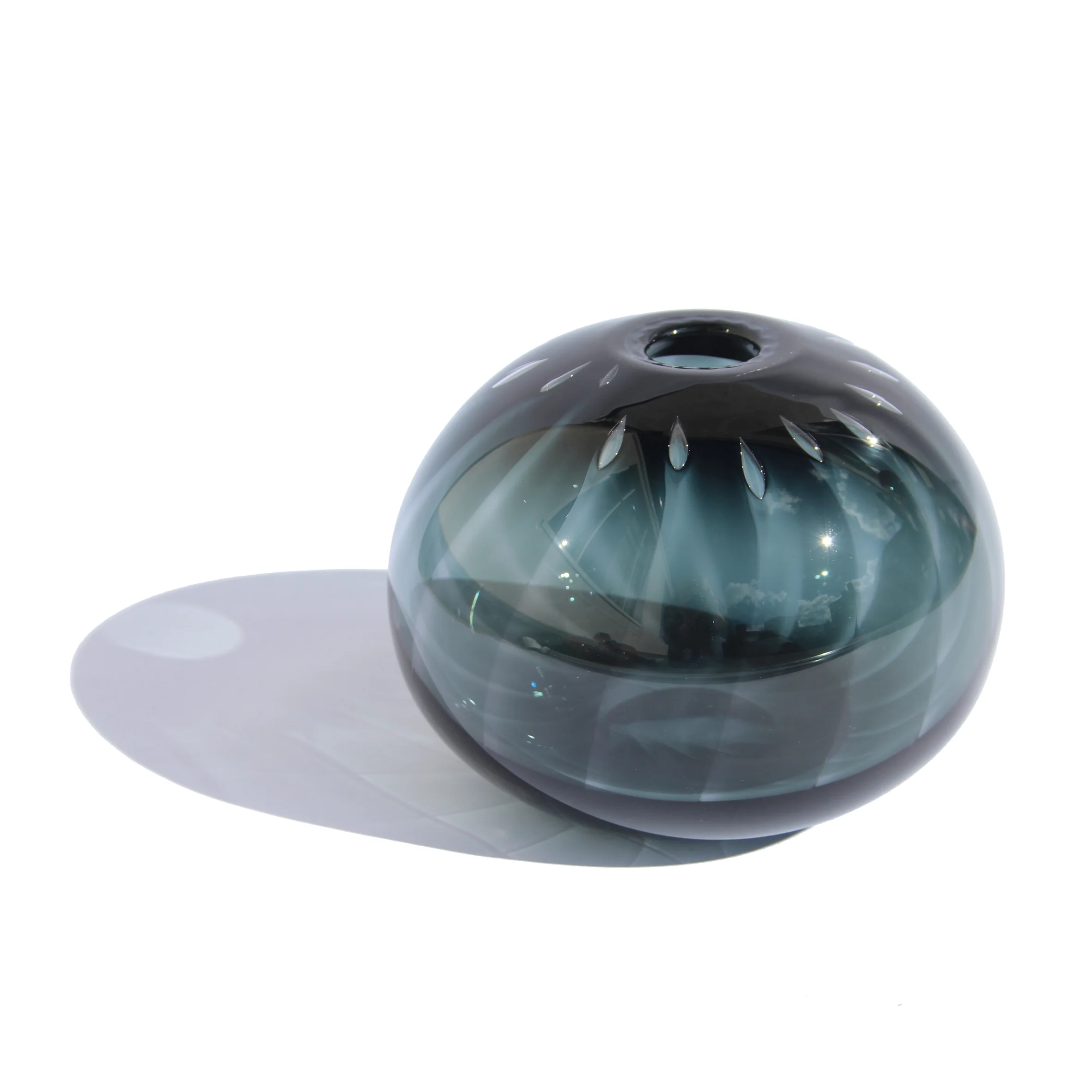 Slate Round Laccaria Vessel