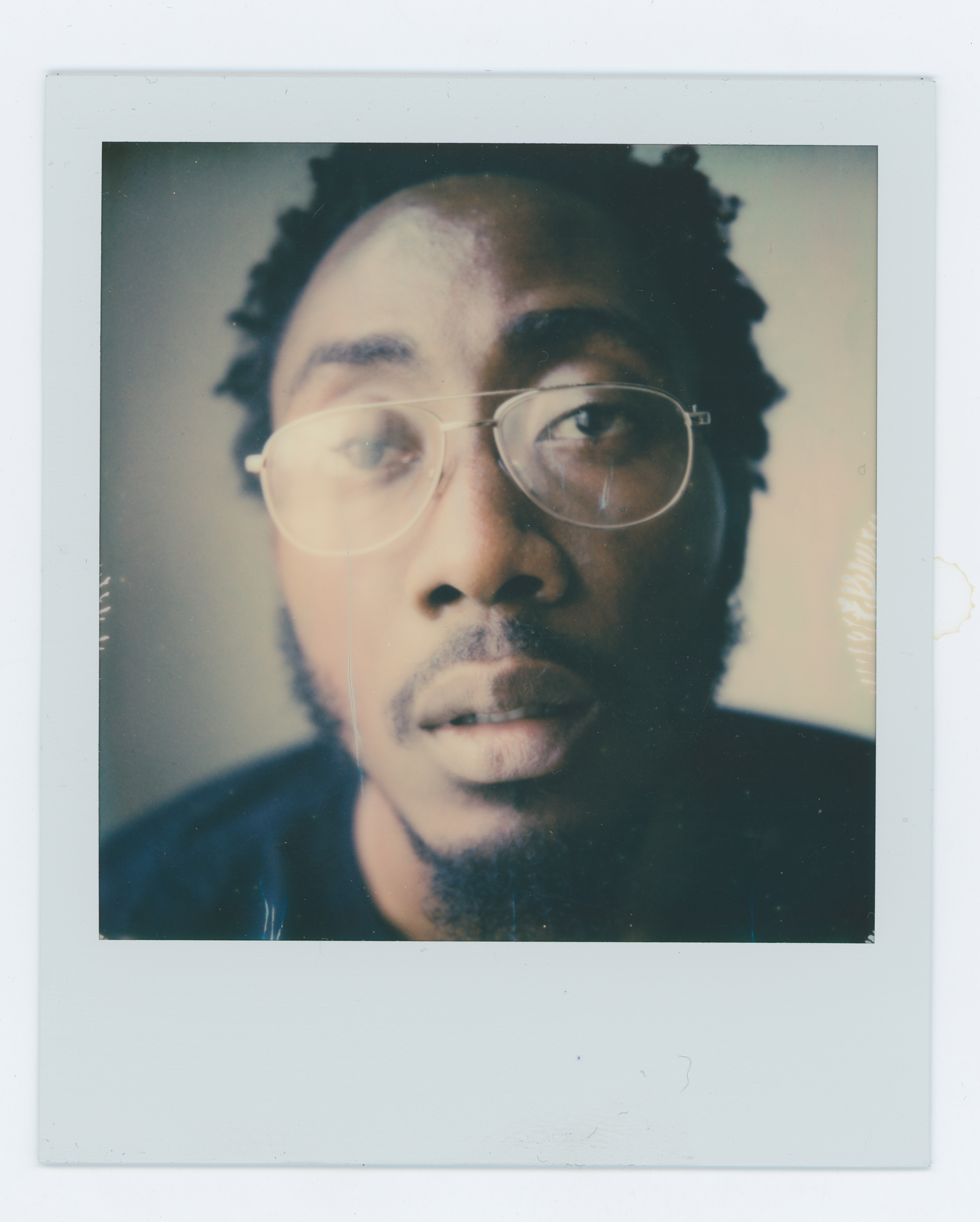 Bello_sx70.jpg