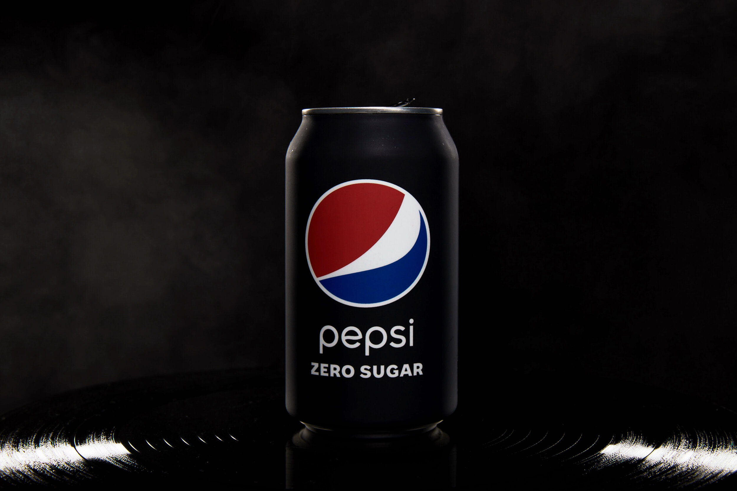 Pepsi-PaintItBlack-Product_0063.jpg