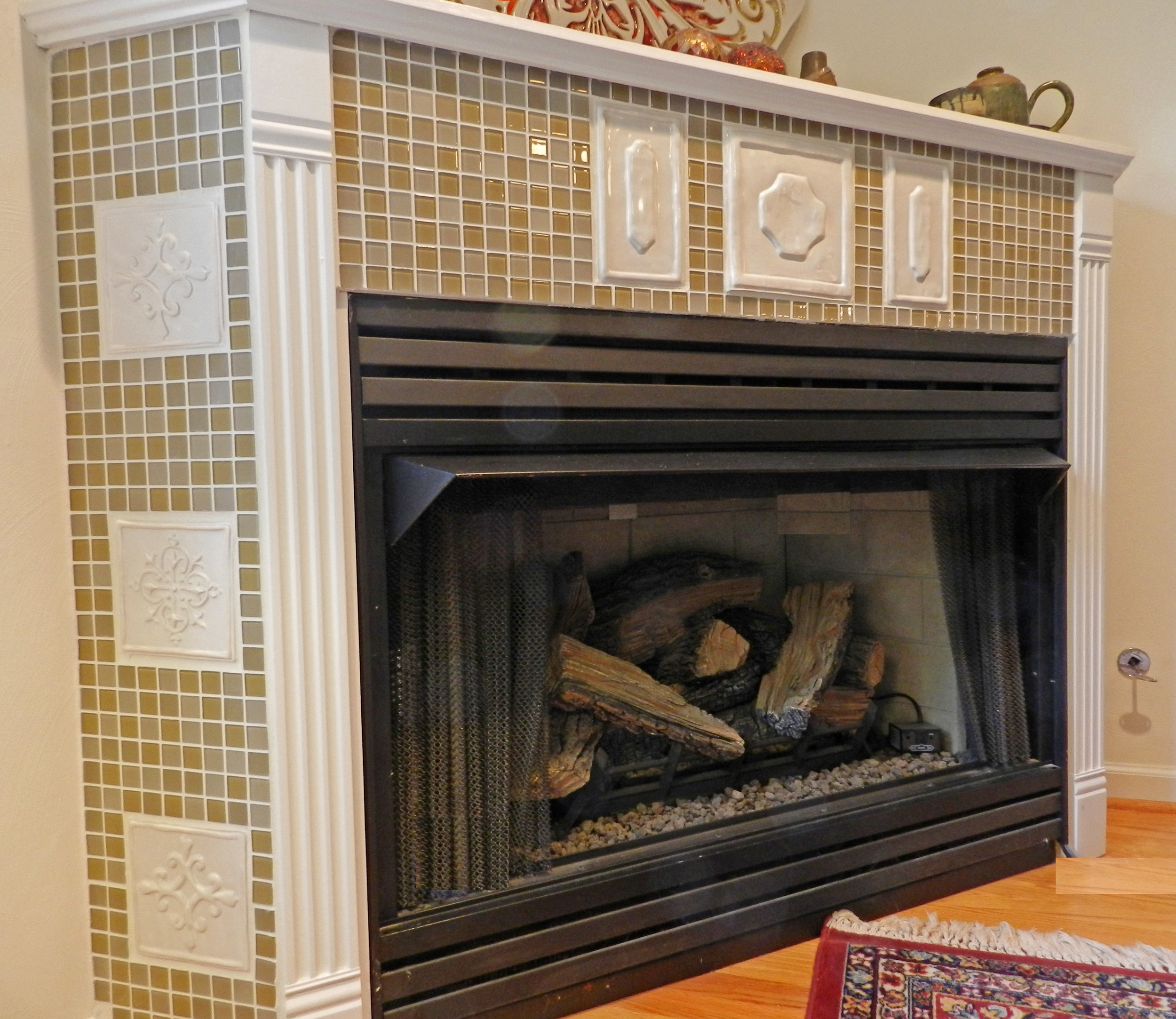 Fireplace Side HESP-FRQTR.jpg