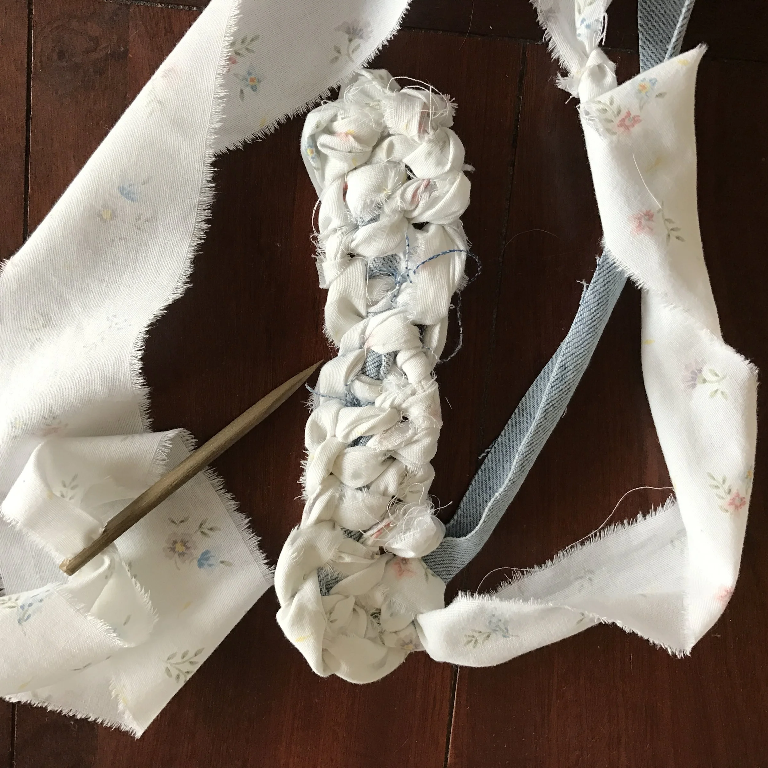 How to add rows to an oval rag rug — Day to Day Adventures