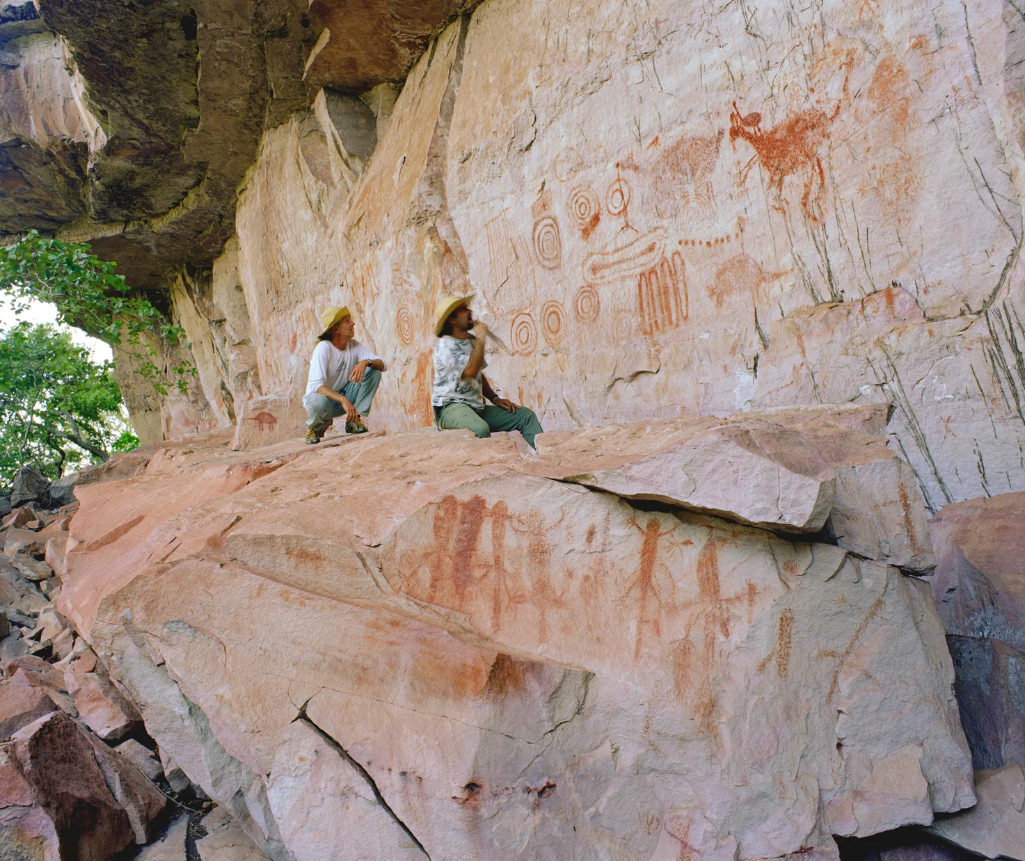 c)-Arturo-and-Helio-at-Frei-Canuto-.jpg