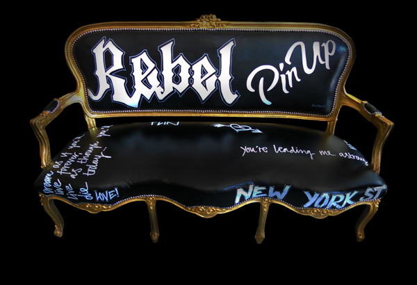 "Rebel Pin up Sofa Black"