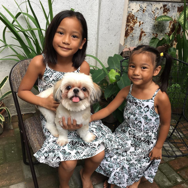 Butters' Playmates Isabella and Helena at Glowie's home in the South