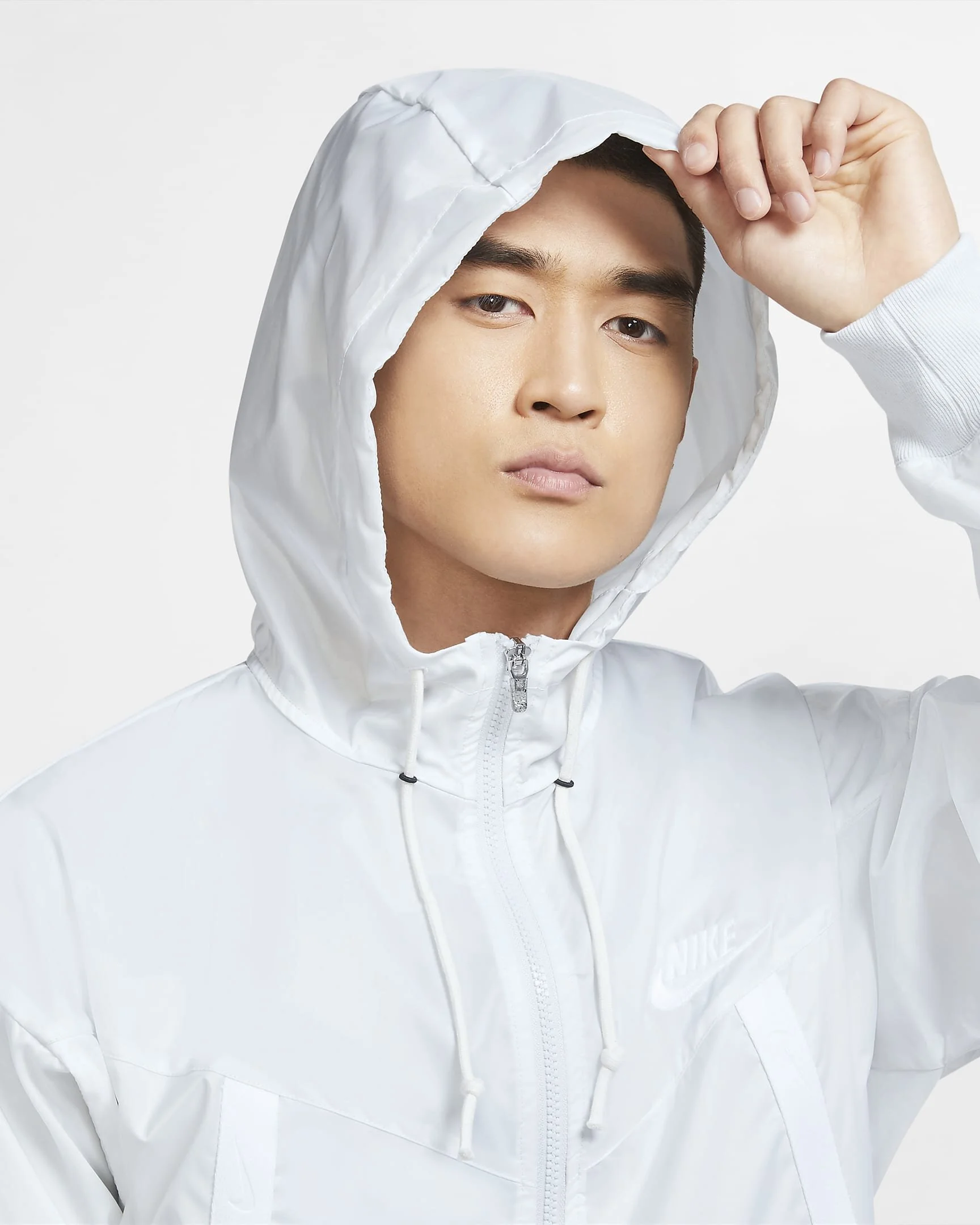 sportswear-windrunner-mens-jacket-gCpCR8 (1).jpg