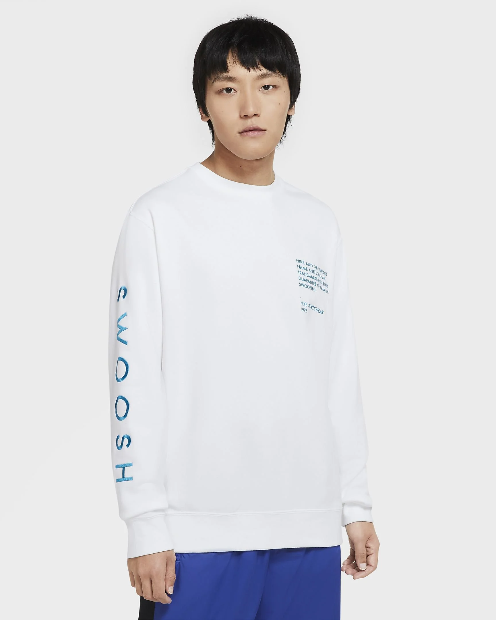 sportswear-swoosh-mens-crew-TxTKW4 (2).jpg