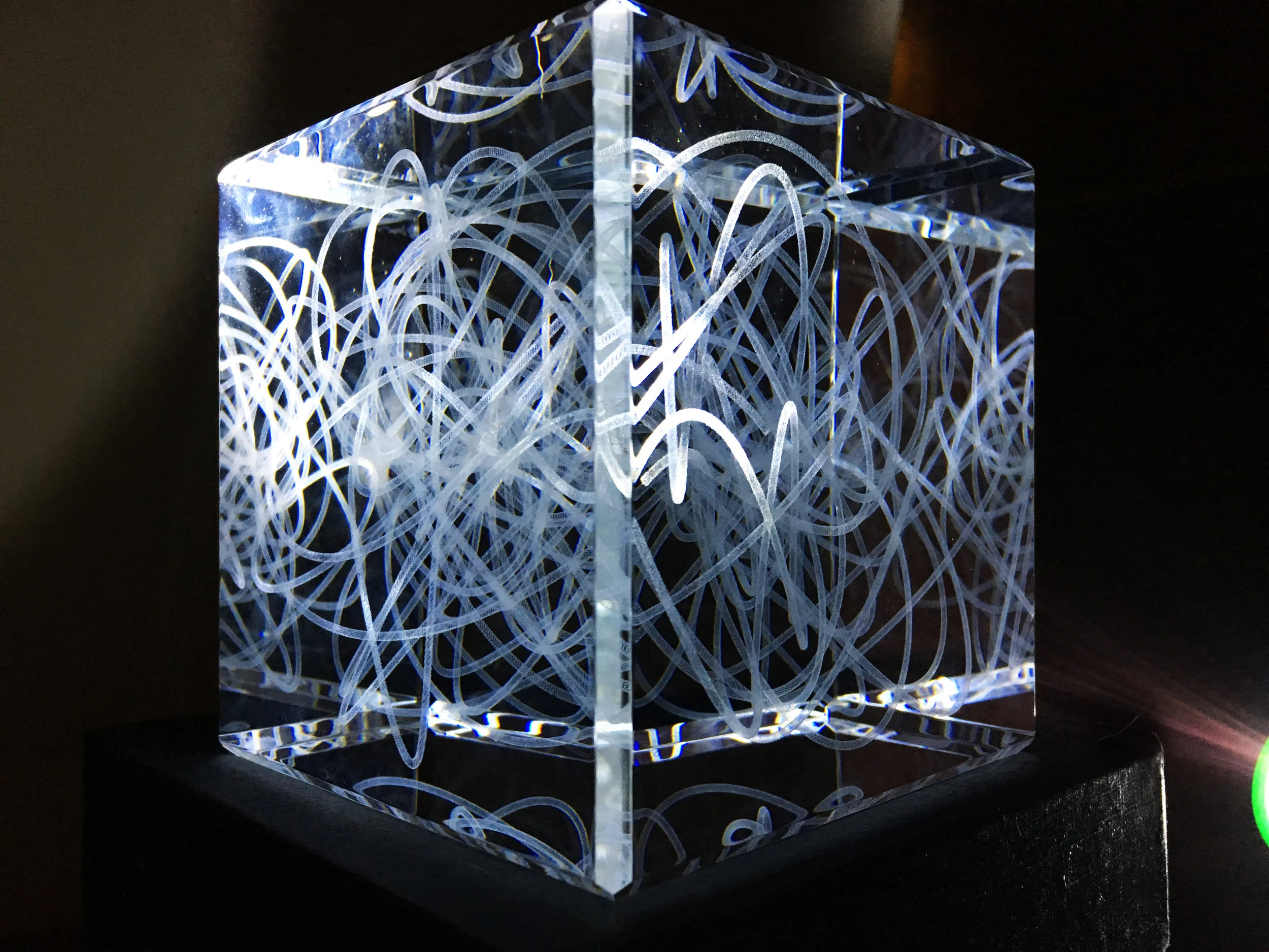 ricardomondragon_noiseglass (2).jpg