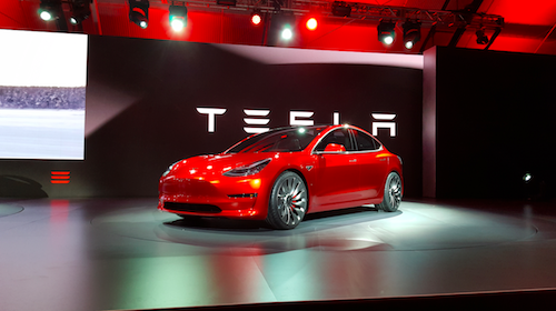 Tesla-Model-3-red.png