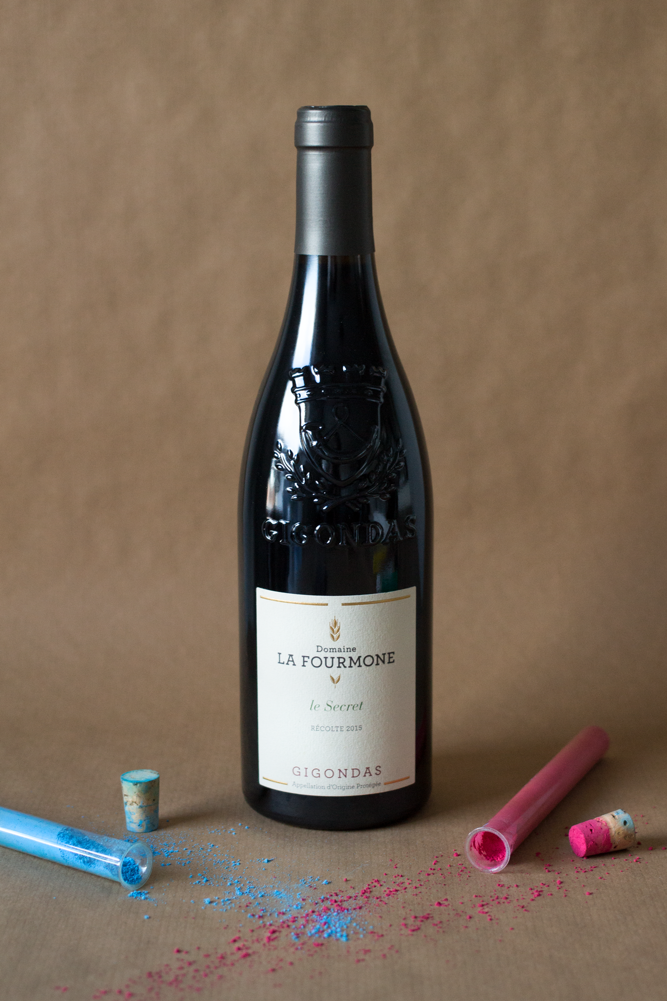 Bottle-Bitches-Review-Fourmone-Gigondas-French-Wine.png
