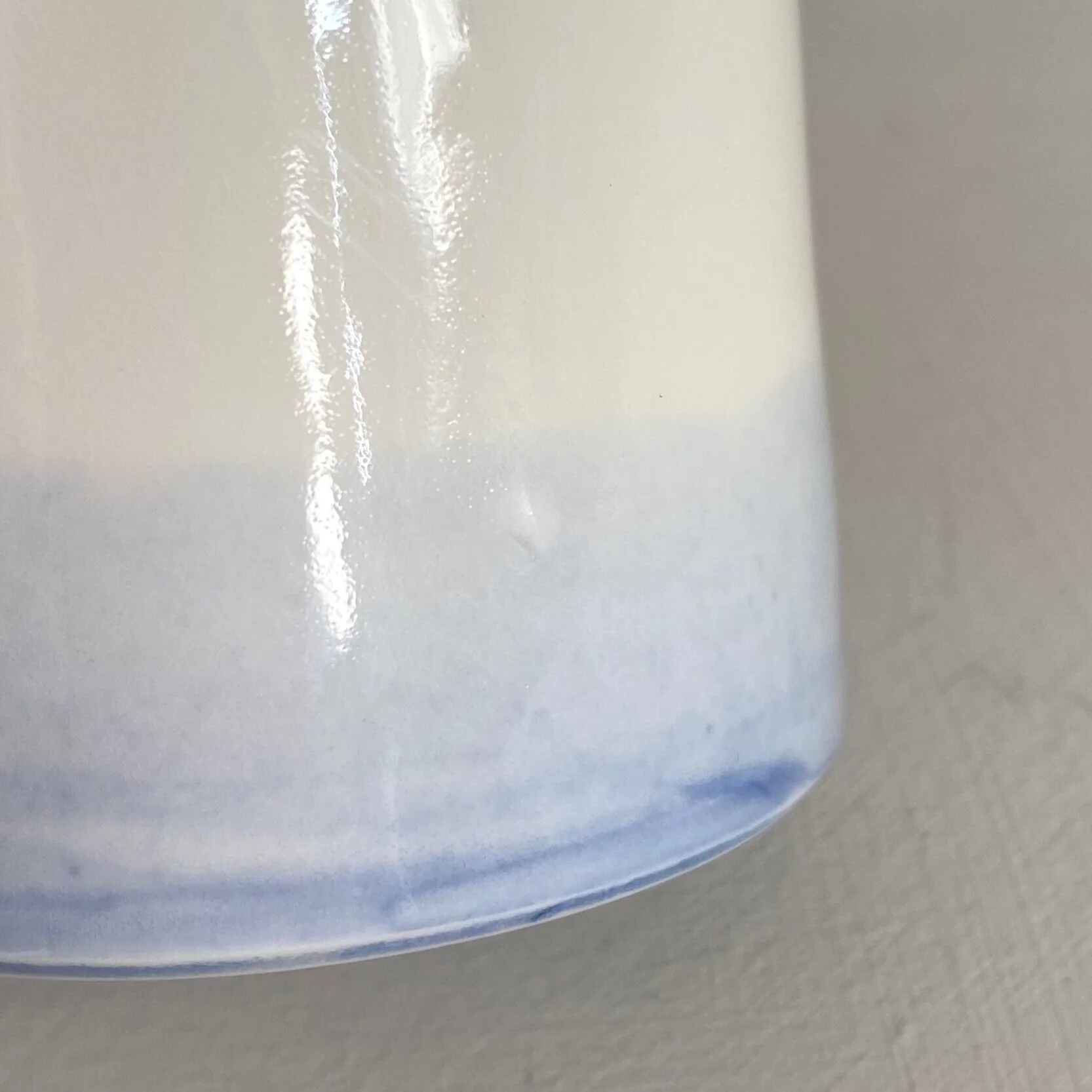 5FC6F6A7-8E31-4303-82FA-EEB53EB9EBBB