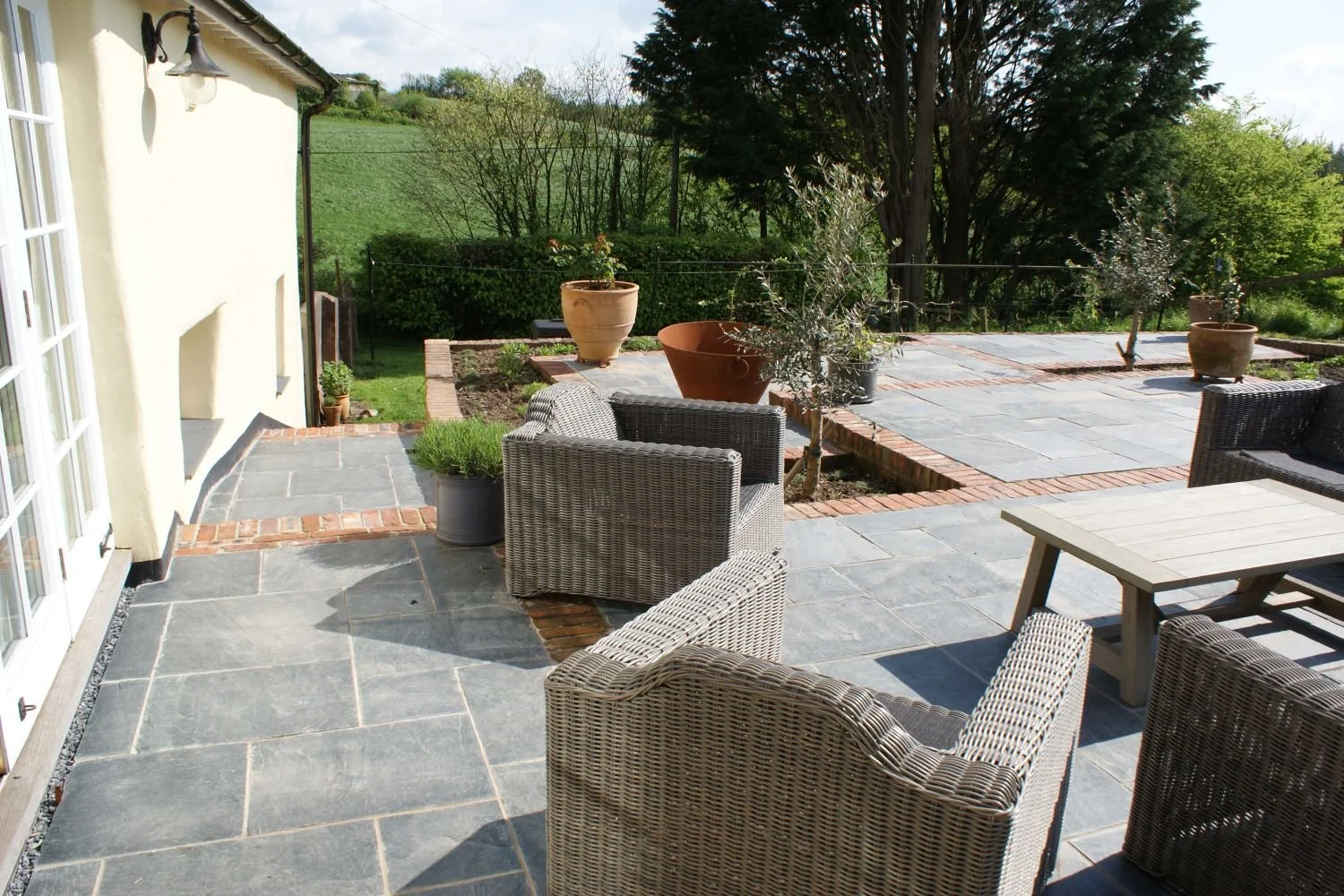 cottage-garden-terrace.JPG