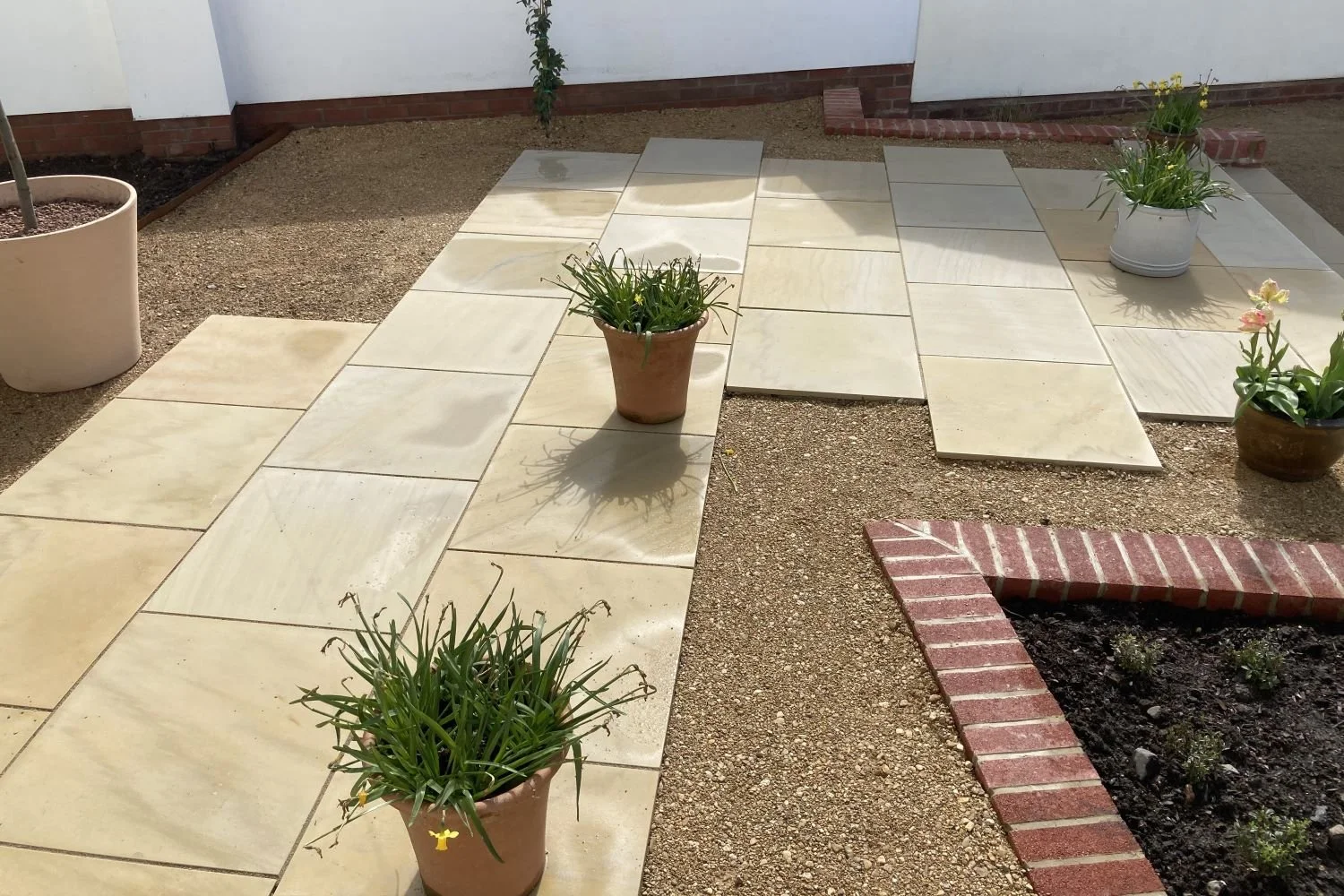 sandstone-paving-gravel.jpg