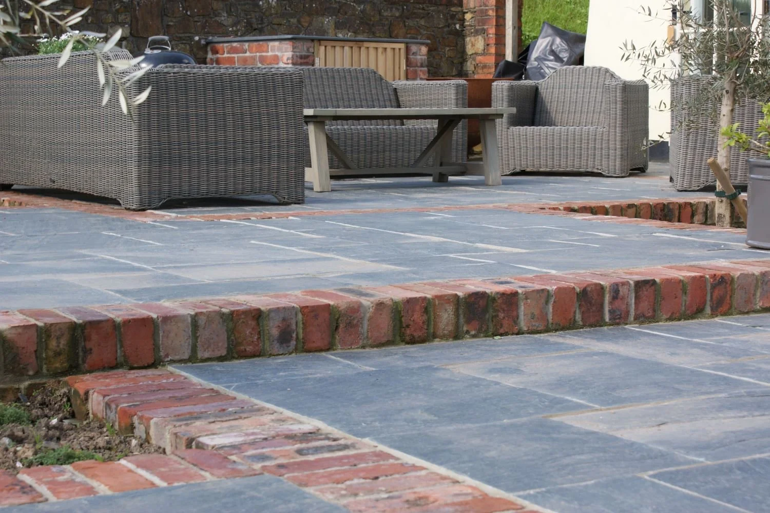 brick-slate-terrace.jpg