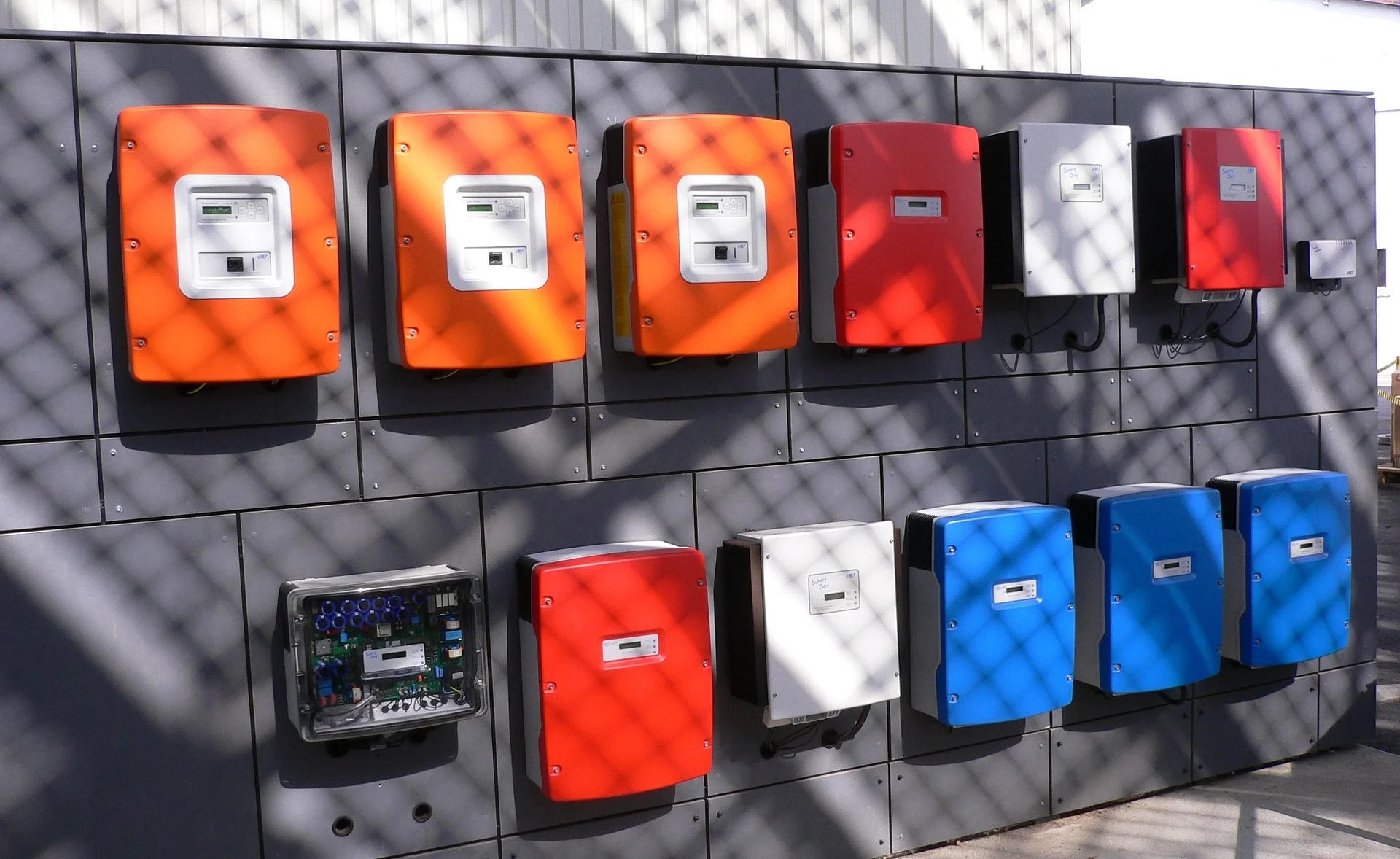 inverter-1035177_1920.jpg